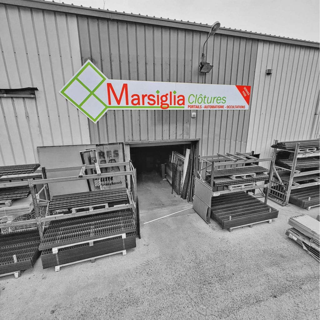 Enseigne personnalisée pour Marsiglia Clotures